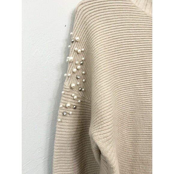 Passioni  Oversized Pearl Camel Tan Sweater Beaded Mock Neck Size Small Shirt - Picture 2 of 9